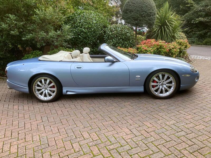 View JAGUAR XKR 4.2 S Stratstone Limited Edition