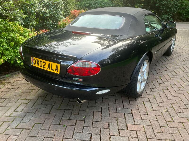 JAGUAR XKR