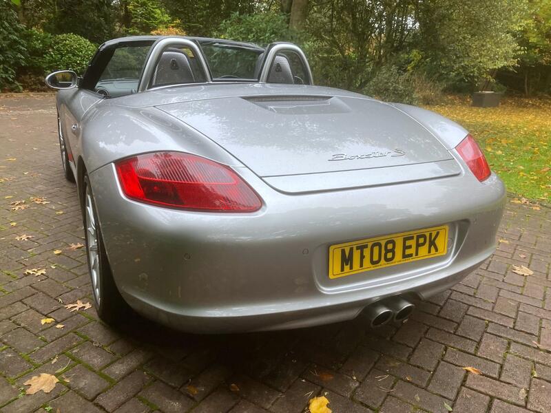 PORSCHE BOXSTER