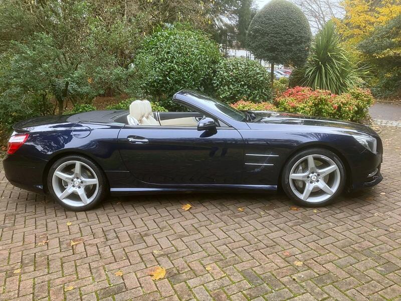 View MERCEDES-BENZ SL CLASS 3.0 SL400 AMG Sport 