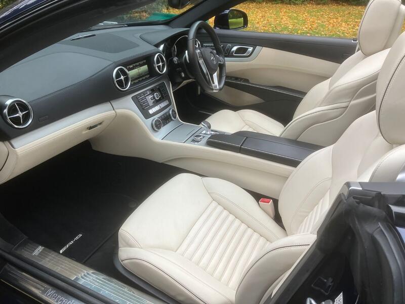 View MERCEDES-BENZ SL CLASS 3.0 SL400 AMG Sport 