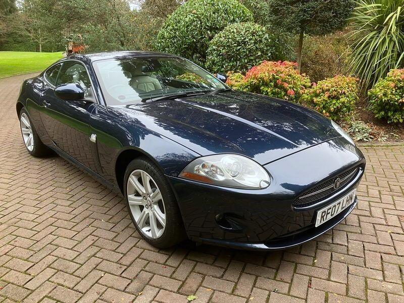 View JAGUAR XK 4.2 V8 