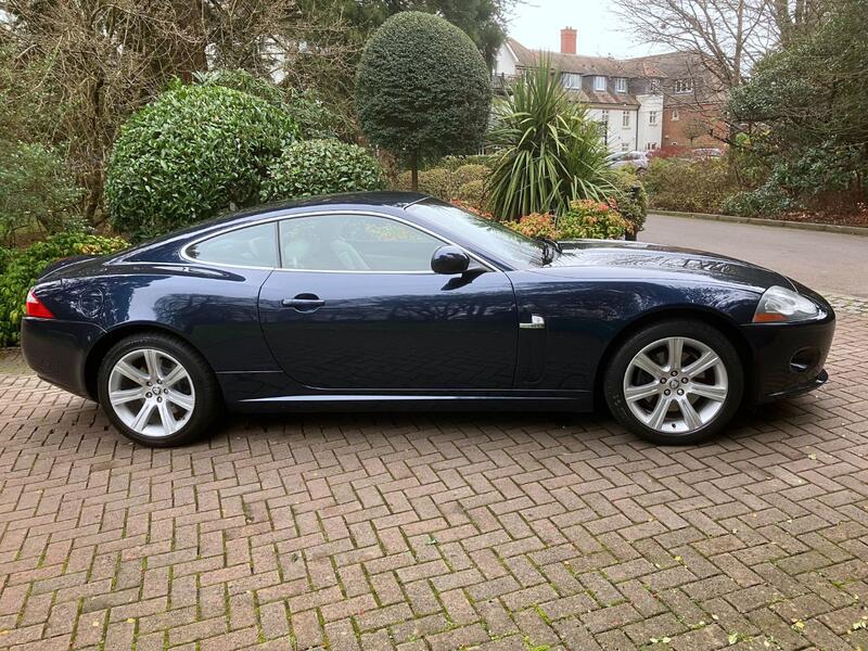 View JAGUAR XK 4.2 V8 