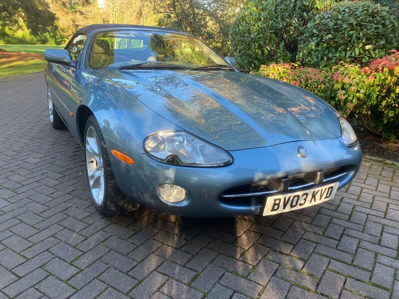 JAGUAR XK8