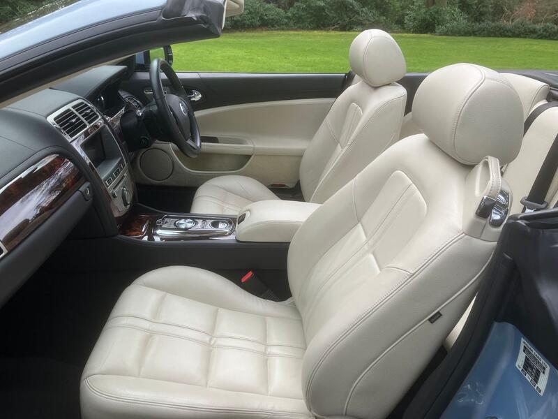 JAGUAR XK