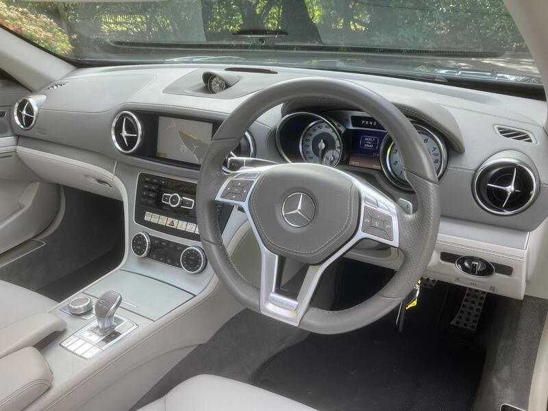 View MERCEDES-BENZ SL CLASS 3.5 SL350 AMG Sport 