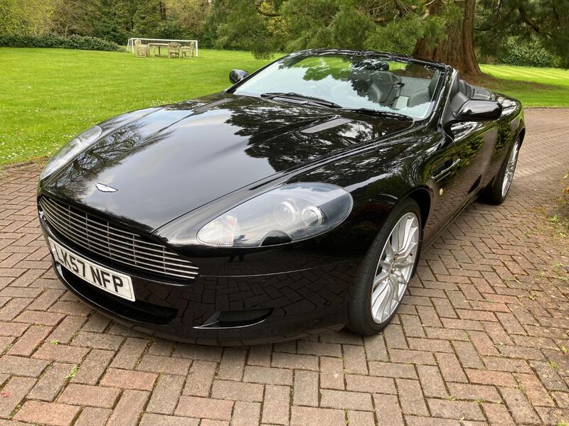 ASTON MARTIN DB9