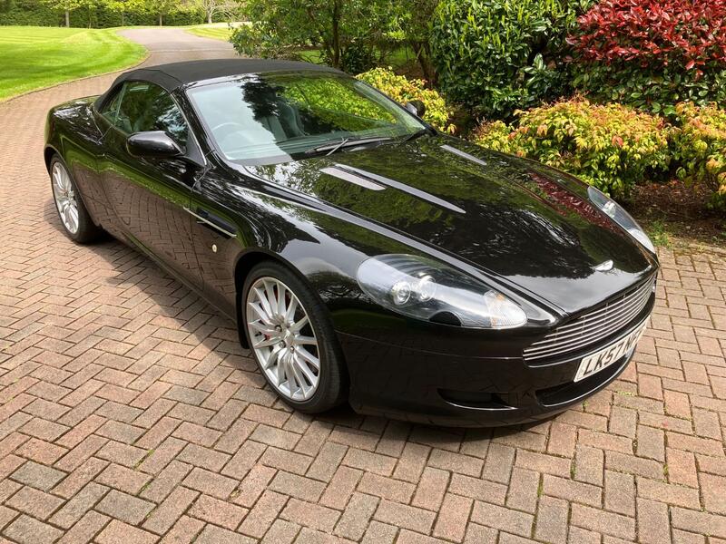 ASTON MARTIN DB9