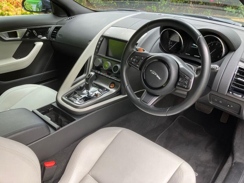 JAGUAR F-TYPE