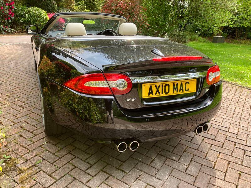 JAGUAR XKR