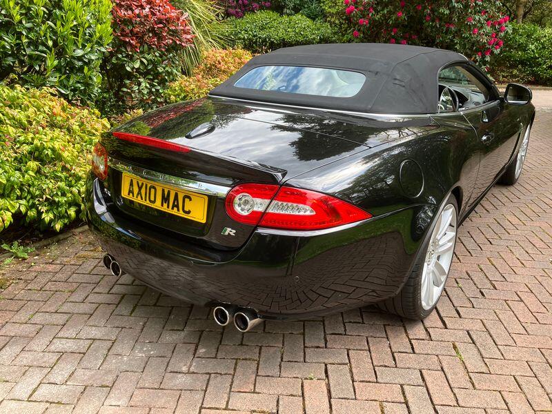 JAGUAR XKR