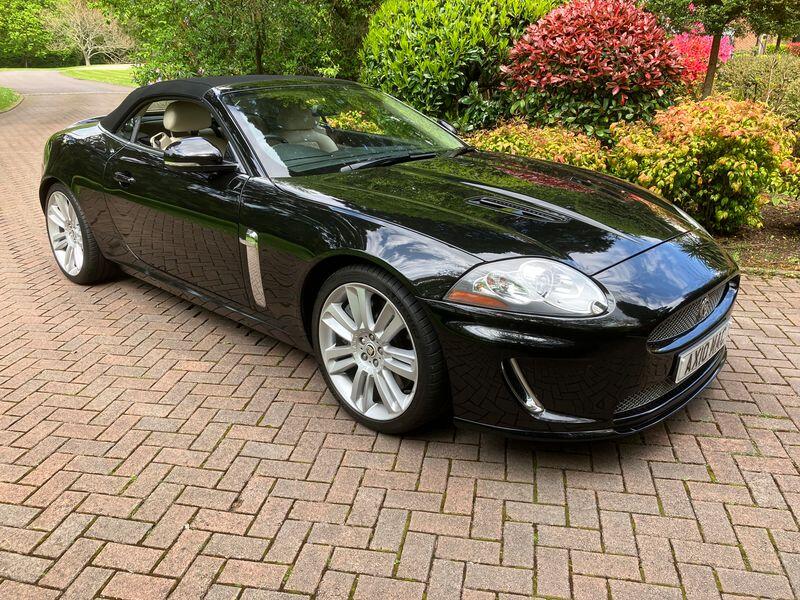 JAGUAR XKR