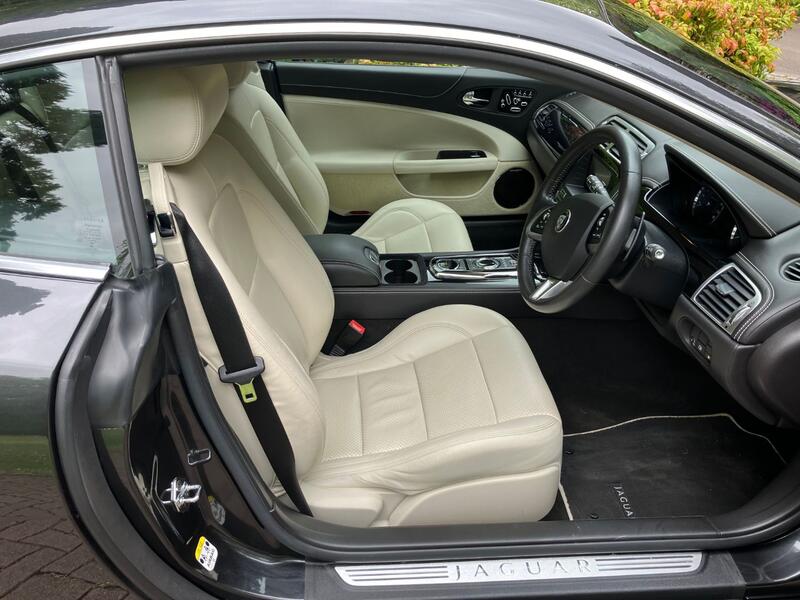 JAGUAR XK