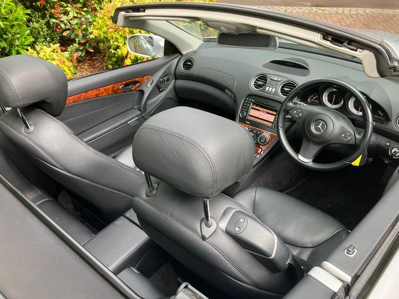 MERCEDES-BENZ SL CLASS