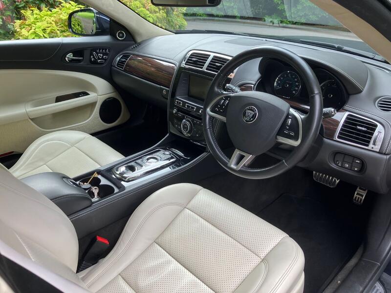 JAGUAR XK