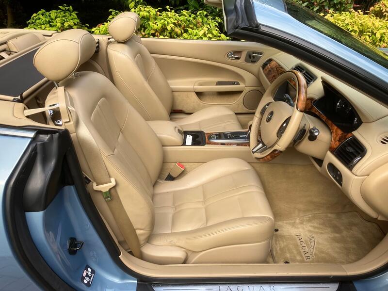 JAGUAR XK