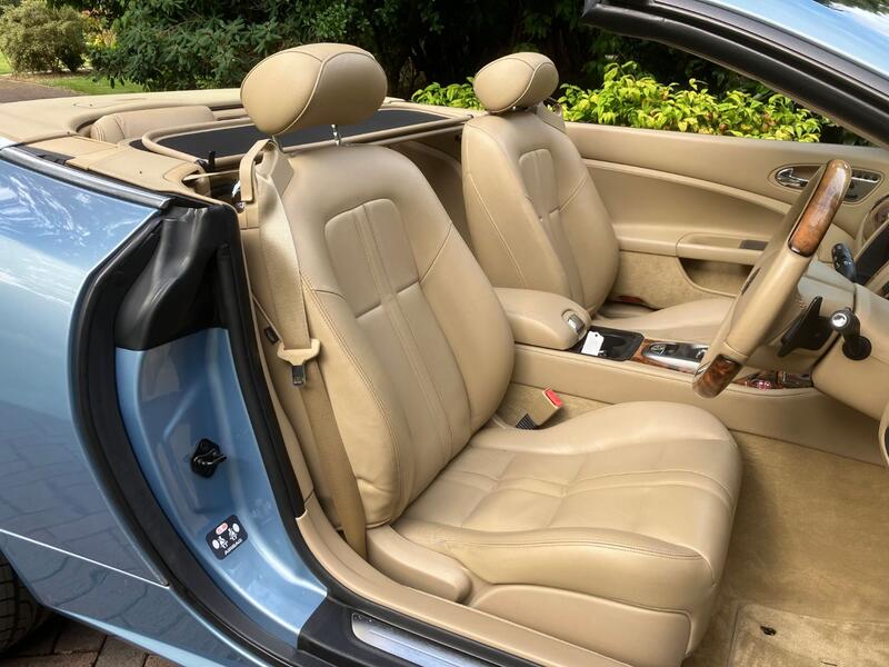 JAGUAR XK