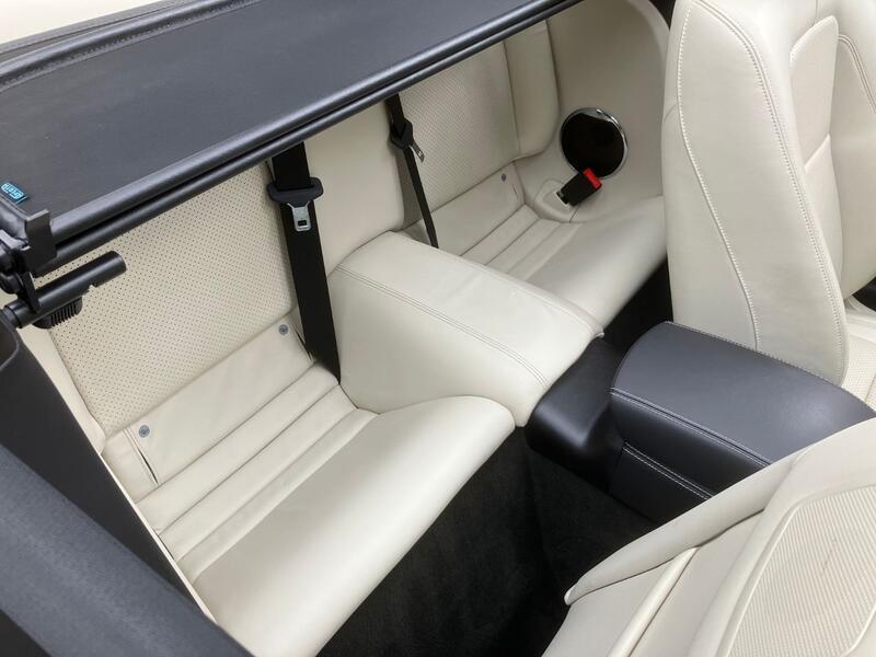 JAGUAR XK