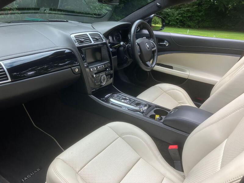 View JAGUAR XKR 5.0 V8