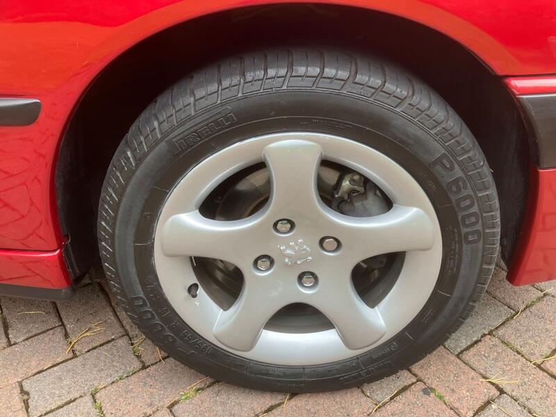 PEUGEOT 306