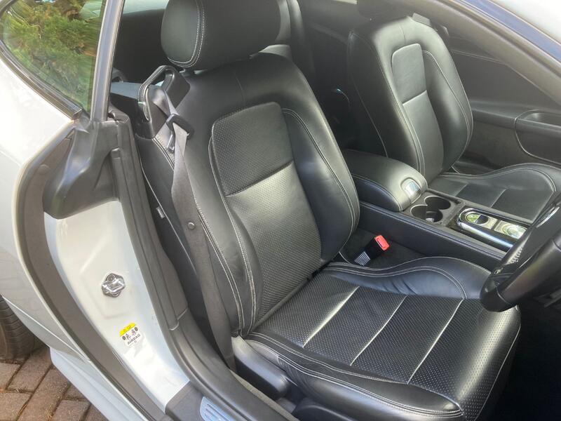 JAGUAR XKR