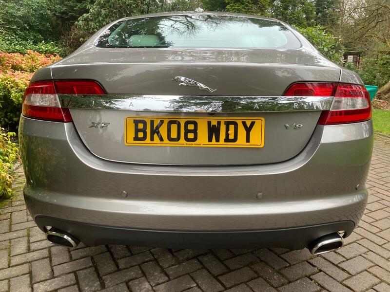 JAGUAR XF