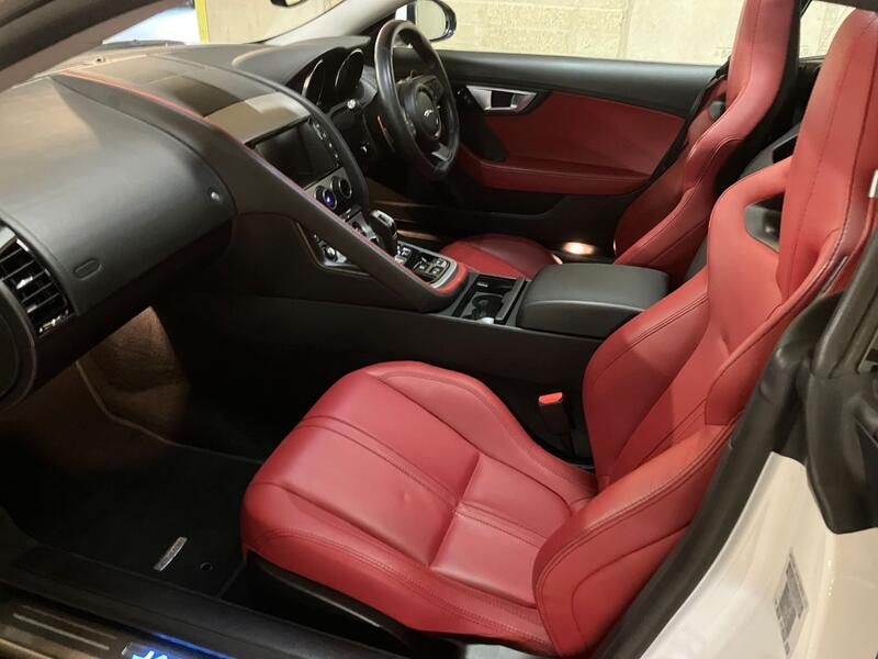 JAGUAR F-TYPE