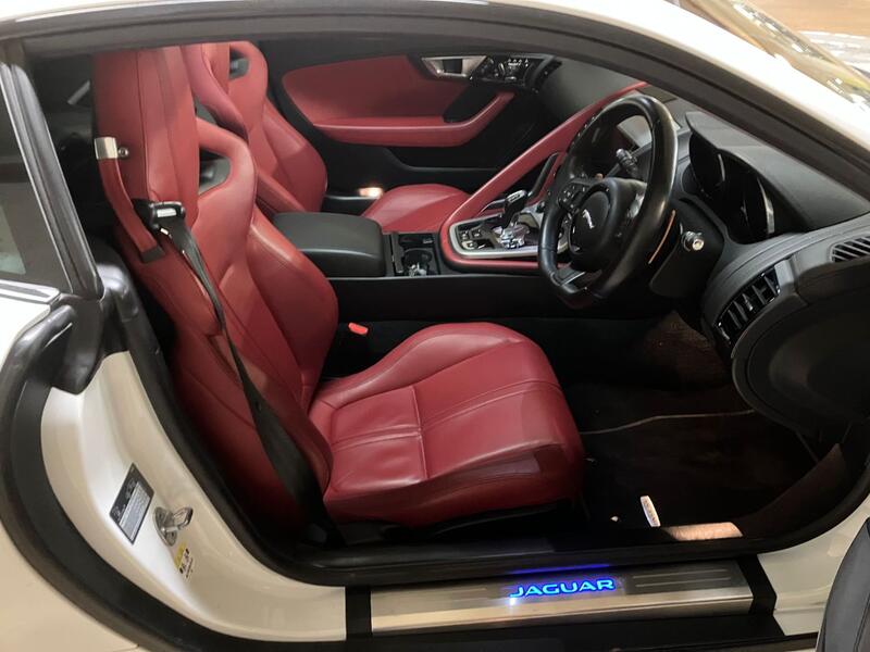 JAGUAR F-TYPE