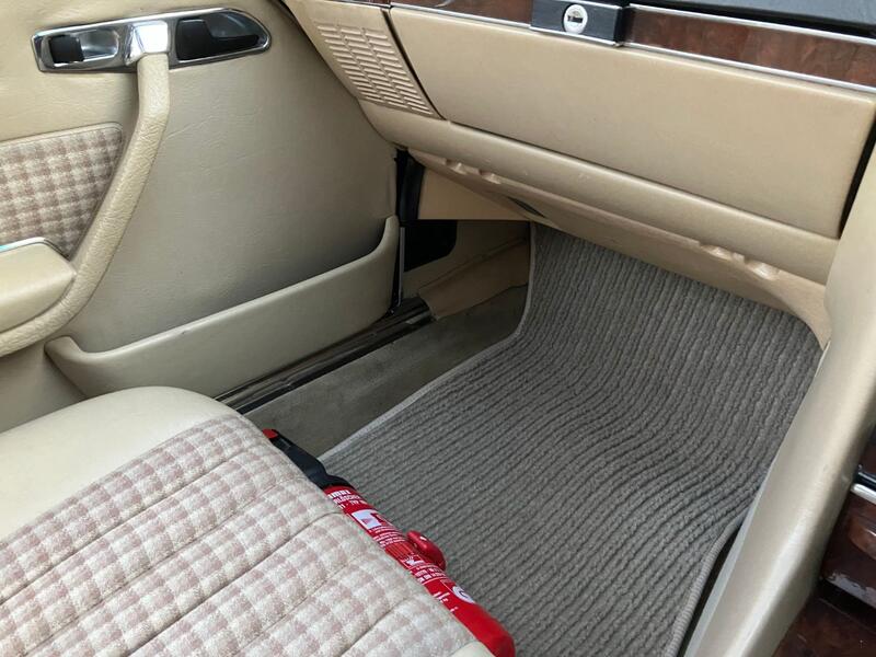 MERCEDES-BENZ SL