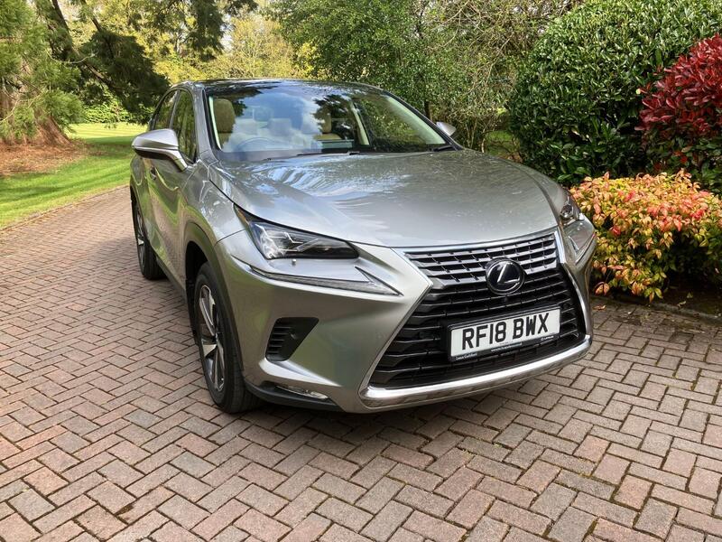 LEXUS NX