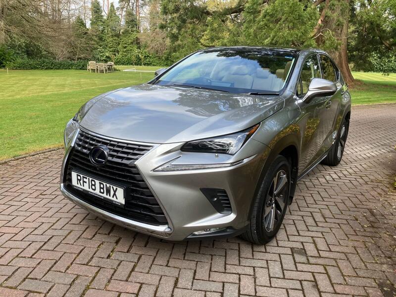 LEXUS NX