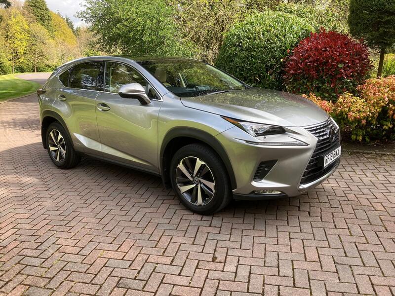 LEXUS NX