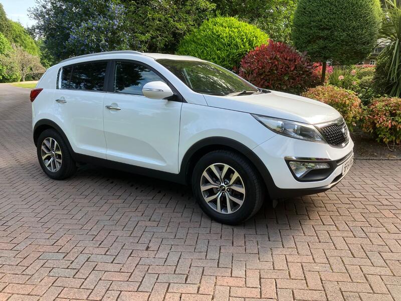 View KIA SPORTAGE 1.6 GDi EcoDynamics White Edition