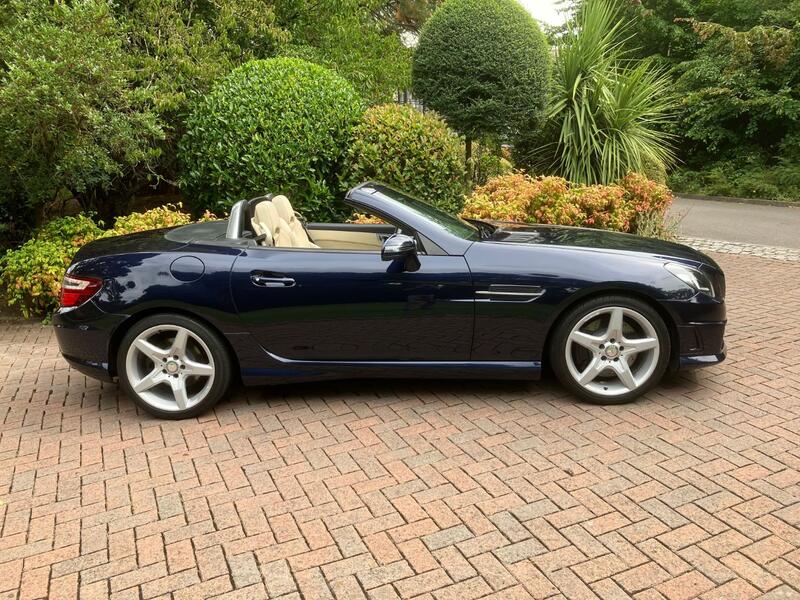 View MERCEDES-BENZ SLK 1.8 SLK200 BlueEfficiency AMG Sport