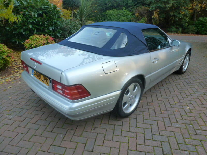 MERCEDES-BENZ SL