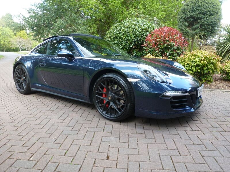 View PORSCHE 911 CARRERA 4 GTS PDK