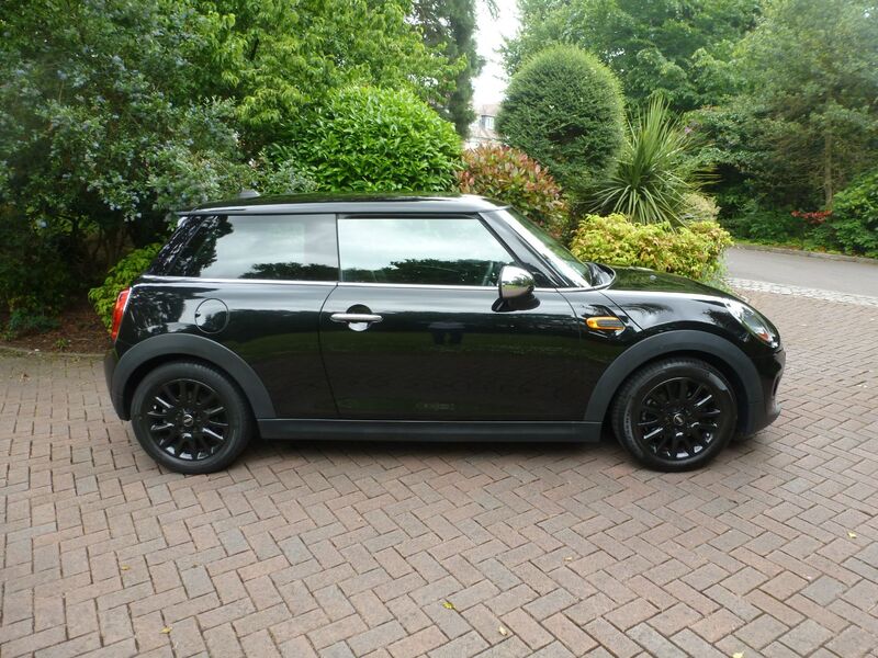 View MINI HATCHBACK ONE