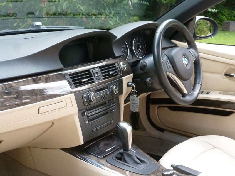 BMW 3 SERIES