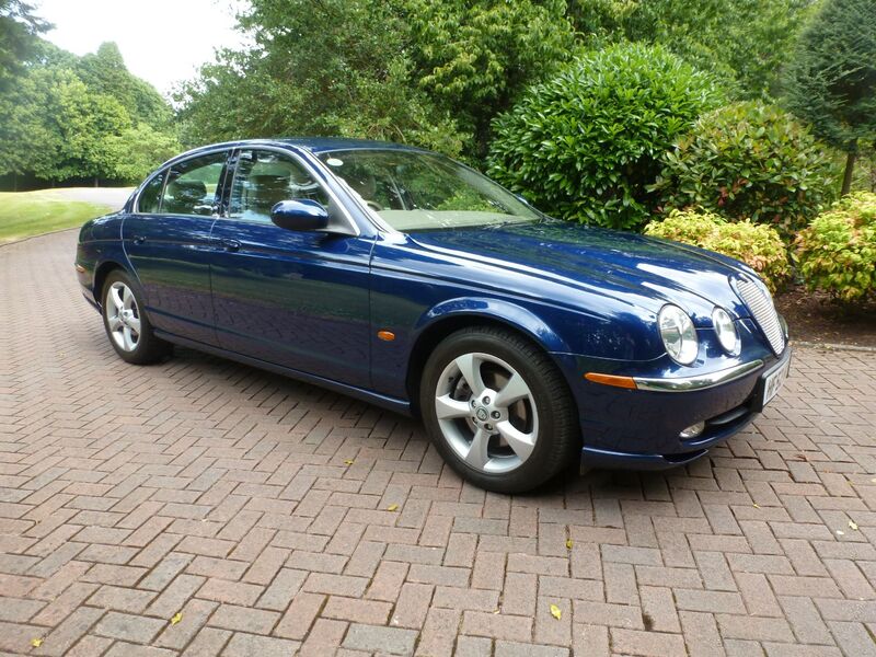 View JAGUAR S-TYPE V6 SE