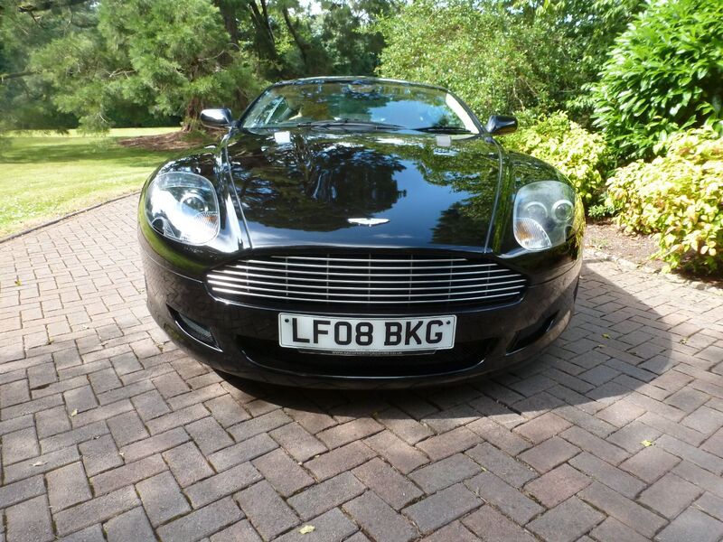 ASTON MARTIN DB9