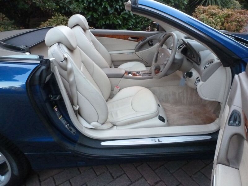 View MERCEDES-BENZ SL CLASS SL350