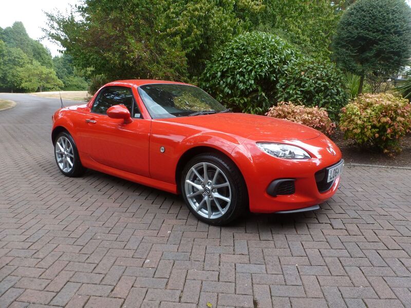 View MAZDA MX-5 ROADSTER SE