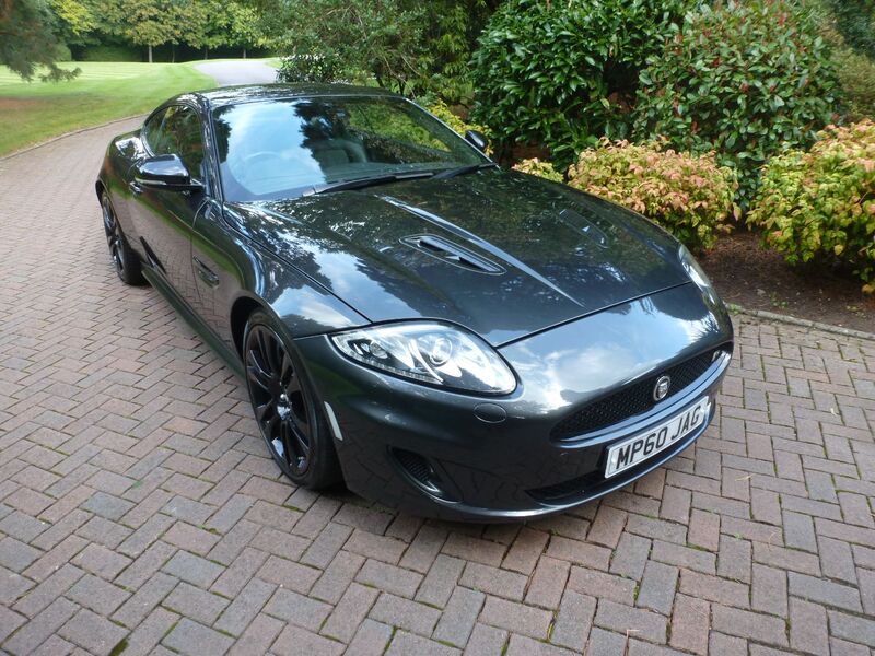 JAGUAR XKR