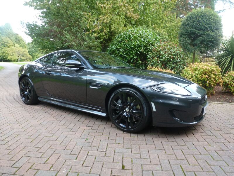 JAGUAR XKR