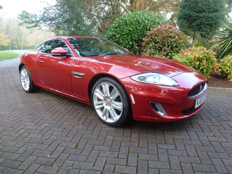 JAGUAR XKR