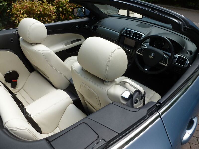 JAGUAR XK