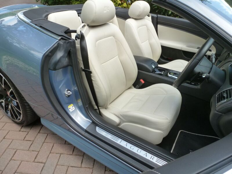 JAGUAR XK