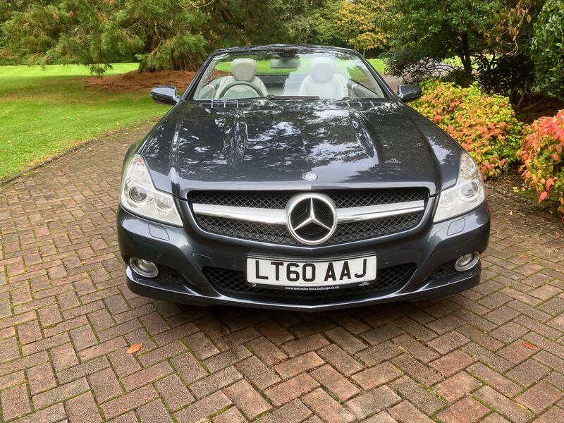 MERCEDES-BENZ SL