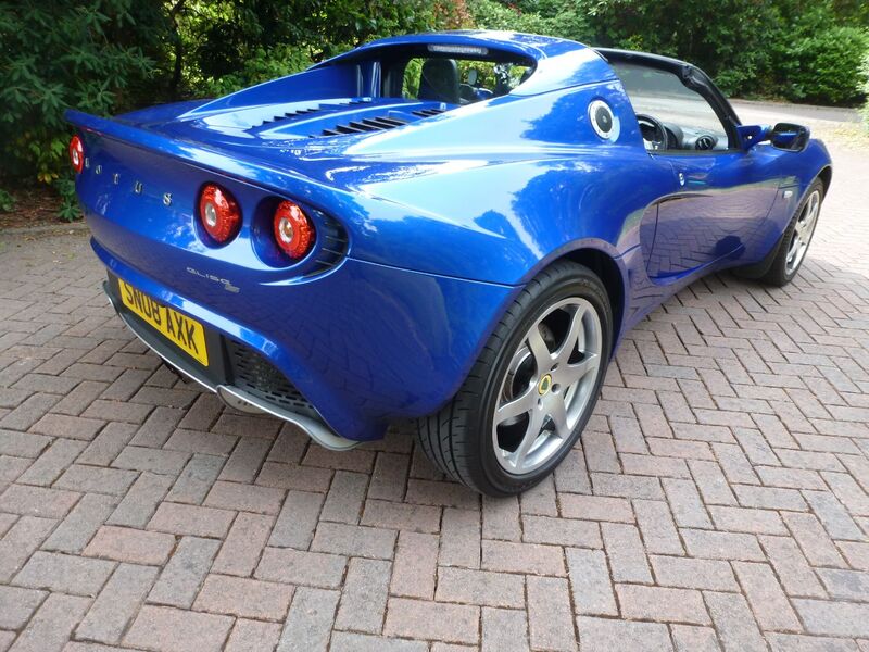 LOTUS ELISE