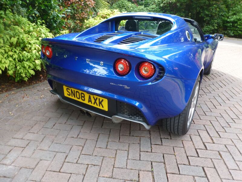 LOTUS ELISE